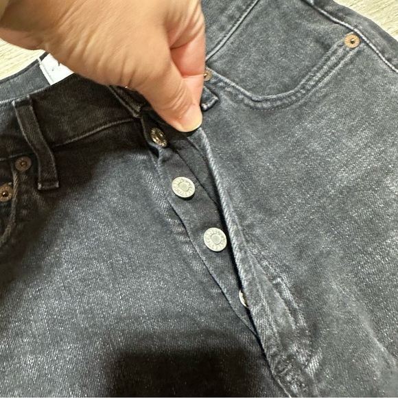 AGOLDE Nico High Rise Slim Fit Jeans in Cassette 25 Black Distressed - Picture 7 of 13